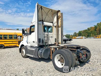 Drugie zdjęcie samochodu z przodu: 2017 KENWORTH T680 SEMI TRUCK VIN:1XKYA48XXHJ160339 - miniatura