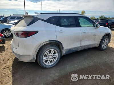 Trzecie zdjęcie samochodu z tyłu: 2019 CHEVROLET BLAZER 1LT VIN:3GNKBBRA3KS636019 - miniatura