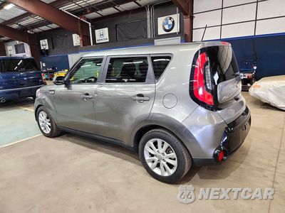Drugie zdjęcie samochodu z przodu: 2016 KIA SOUL + VIN:KNDJP3A57G7277936 - miniatura