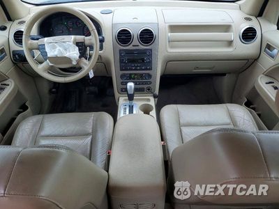 Zdjęcie 8 z 14 samochodu: 2006 FORD FREESTYLE SEL VIN:1FMZK02196GA46882 - miniatura