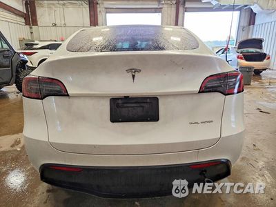Zdjęcie 6 z 13 samochodu: 2025 TESLA MODEL Y VIN:7SAYGDEE3SF292048 - miniatura