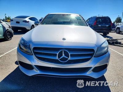 Piąte zdjęcie samochodu w środku: 2018 MERCEDES-BENZ C 300 VIN:55SWF4JB2JU240670 - miniatura