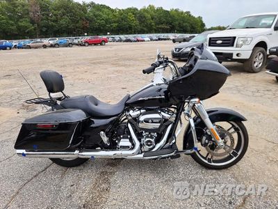 2017 HARLEY-DAVIDSON FLTRX ROAD GLIDE 1HD1KHC14HB688567 - główne zdjęcie licytacji z USA - miniatura