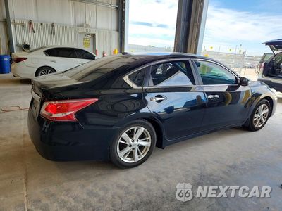 Trzecie zdjęcie samochodu z tyłu: 2013 NISSAN ALTIMA 2.5 VIN:1N4AL3AP3DC245135 - miniatura