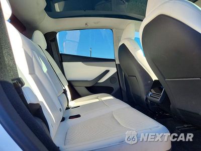 Zdjęcie 11 z 13 samochodu: 2026 TESLA MODEL Y VIN:7SAYGDED8TA450728 - miniatura