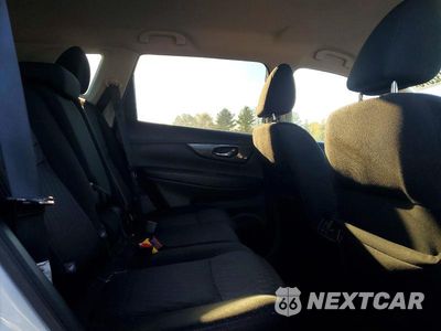 Zdjęcie 10 z 12 samochodu: 2019 NISSAN ROGUE SV VIN:5N1AT2MV2KC830988 - miniatura