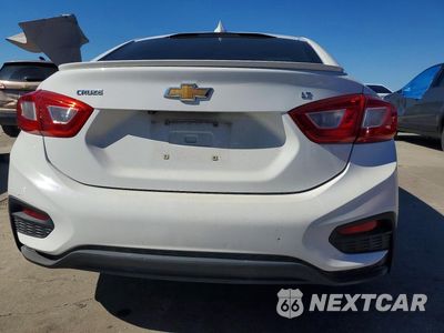 Zdjęcie 6 z 12 samochodu: 2017 CHEVROLET CRUZE LT VIN:1G1BE5SM3H7108275 - miniatura