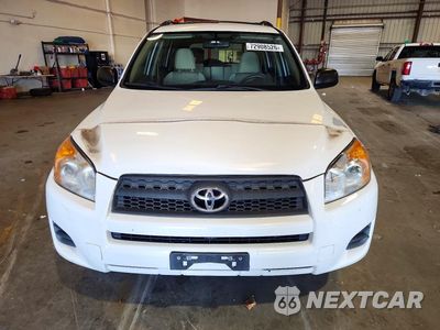 Piąte zdjęcie samochodu w środku: 2010 TOYOTA RAV4 BASE VIN:JTMBF4DV8A5019257 - miniatura