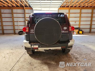 Zdjęcie 6 z 13 samochodu: 2007 TOYOTA FJ CRUISER BASE VIN:JTEBU11F770058831 - miniatura