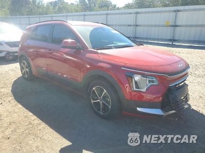 Czwarte zdjęcie samochodu z boku: 2024 KIA NIRO EX VIN:KNDCR3LE9R5158011 - miniatura