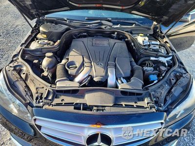 Zdjęcie 11 z 12 samochodu: 2014 MERCEDES-BENZ E 550 4MATIC VIN:WDDHF9BB7EA881100 - miniatura