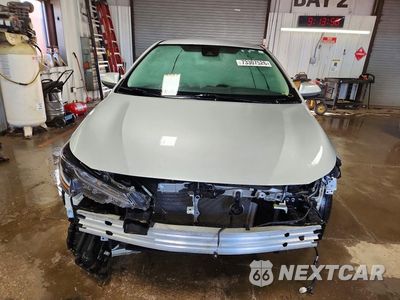 Piąte zdjęcie samochodu w środku: 2021 TOYOTA COROLLA LE VIN:5YFEPMAE0MP250756 - miniatura