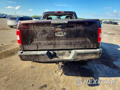 Zdjęcie 6 z 13 samochodu: 2019 FORD F150 VIN:1FTMF1EB2KKC46507 - miniatura