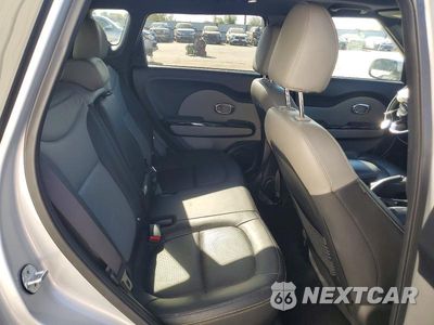 Zdjęcie 10 z 12 samochodu: 2014 KIA SOUL + VIN:KNDJP3A55E7704026 - miniatura
