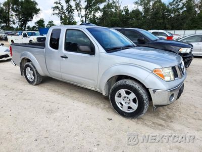 Czwarte zdjęcie samochodu z boku: 2006 NISSAN FRONTIER SE VIN:1N6AD06W96C404259 - miniatura