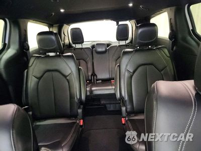 Zdjęcie 10 z 13 samochodu: 2025 CHRYSLER PACIFICA SELECT VIN:2C4RC1BG1SR541288 - miniatura