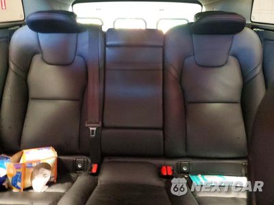 Zdjęcie 10 z 13 samochodu: 2021 VOLVO XC60 T6 MOMENTUM VIN:YV4A22RK5M1770576 - miniatura