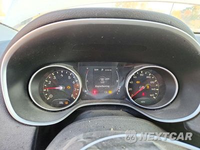 Zdjęcie 9 z 13 samochodu: 2018 JEEP COMPASS LATITUDE VIN:3C4NJDBB8JT256013 - miniatura