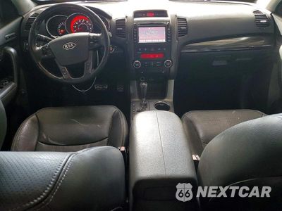 Zdjęcie 8 z 13 samochodu: 2012 KIA SORENTO SX VIN:5XYKWDA28CG269621 - miniatura