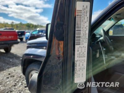 Zdjęcie 12 z 12 samochodu: 2011 JEEP LIBERTY SPORT VIN:1J4PN2GK0BW569234 - miniatura