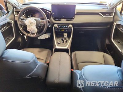 Zdjęcie 8 z 13 samochodu: 2024 TOYOTA RAV4 XLE PREMIUM VIN:2T3B6RFV5RW069788 - miniatura