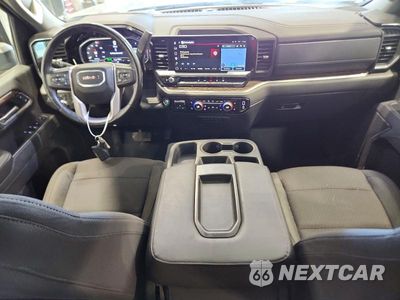 Zdjęcie 8 z 12 samochodu: 2025 GMC SIERRA K2500 SLE VIN:1GT4UME76SF355712 - miniatura