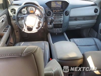 Zdjęcie 8 z 13 samochodu: 2013 HONDA PILOT TOURING VIN:5FNYF4H90DB033034 - miniatura