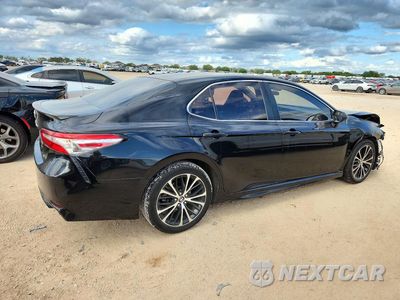 Trzecie zdjęcie samochodu z tyłu: 2018 TOYOTA CAMRY SE VIN:4T1B11HK1JU603448 - miniatura