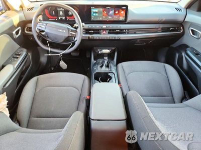 Zdjęcie 8 z 12 samochodu: 2025 KIA K4 LX VIN:3KPFT4DEXSE024072 - miniatura