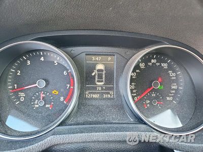 Zdjęcie 9 z 12 samochodu: 2016 VOLKSWAGEN PASSAT S VIN:1VWAT7A30GC028688 - miniatura