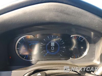 Zdjęcie 9 z 13 samochodu: 2018 CADILLAC ESCALADE ESV VIN:1GYS4GKJ6JR341647 - miniatura