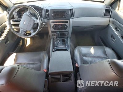 Zdjęcie 8 z 14 samochodu: 2006 JEEP GRAND CHEROKEE LAREDO VIN:1J4GR48K16C295239 - miniatura