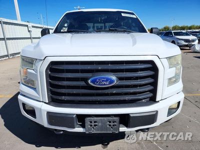 Piąte zdjęcie samochodu w środku: 2016 FORD F150 SUPERCREW VIN:1FTEW1EG5GKD31610 - miniatura