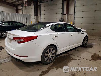 Trzecie zdjęcie samochodu z tyłu: 2012 KIA OPTIMA SX VIN:5XXGR4A65CG076072 - miniatura