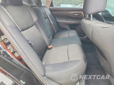 Zdjęcie 10 z 12 samochodu: 2017 NISSAN ALTIMA 2.5 SR VIN:1N4AL3AP2HC247383 - miniatura