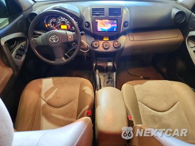 Zdjęcie 8 z 13 samochodu: 2010 TOYOTA RAV4 BASE VIN:JTMBF4DV8A5019257 - miniatura