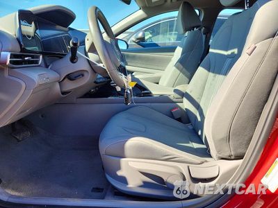 Zdjęcie 7 z 13 samochodu: 2023 HYUNDAI ELANTRA SEL VIN:KMHLS4AG9PU488177 - miniatura