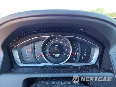 Zdjęcie 9 z 12 samochodu: 2015 VOLVO XC60 T5 VIN:YV440MDJ1F2730053 - miniatura