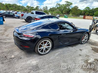 Trzecie zdjęcie samochodu z tyłu: 2018 PORSCHE CAYMAN S VIN:WP0AB2A83JK278332 - miniatura