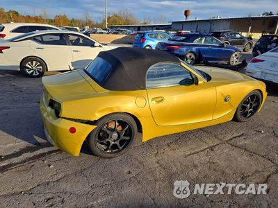 Trzecie zdjęcie samochodu z tyłu: 2004 BMW Z4 2.5 VIN:4USBT33574LR67440 - miniatura