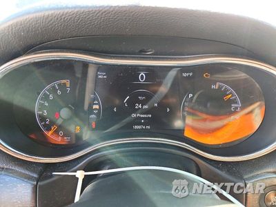 Zdjęcie 9 z 13 samochodu: 2015 JEEP GRAND CHEROKEE LIMITED VIN:1C4RJFBG9FC691845 - miniatura
