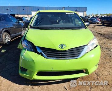 Piąte zdjęcie samochodu w środku: 2015 TOYOTA SIENNA L 7-PASSENGER VIN:5TDZK3DCXFS593685 - miniatura