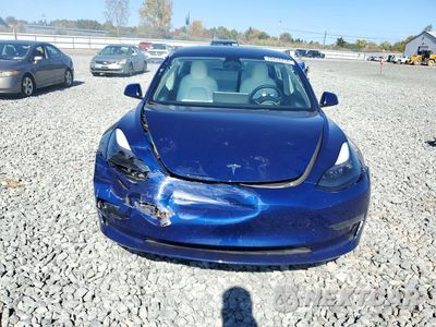 Piąte zdjęcie samochodu w środku: 2023 TESLA MODEL 3 VIN:5YJ3E1EA3PF603123 - miniatura