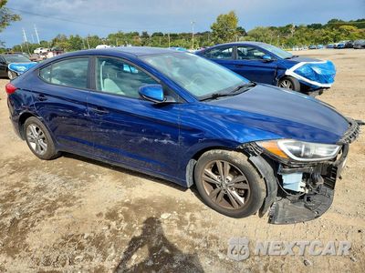 Czwarte zdjęcie samochodu z boku: 2017 HYUNDAI ELANTRA SE VIN:5NPD84LF1HH028048 - miniatura