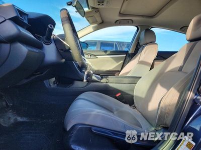 Zdjęcie 7 z 12 samochodu: 2016 HONDA CIVIC EX VIN:19XFC2F7XGE059852 - miniatura