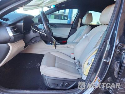 Zdjęcie 7 z 13 samochodu: 2023 GENESIS G70 2.0T VIN:KMTG34TA8PU123695 - miniatura