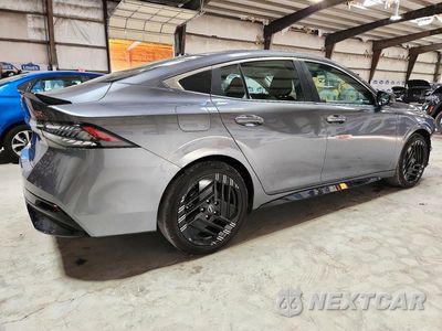 Trzecie zdjęcie samochodu z tyłu: 2026 NISSAN SENTRA SR VIN:3N1AB9DV7TY264273 - miniatura