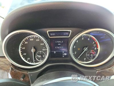Zdjęcie 9 z 13 samochodu: 2012 MERCEDES-BENZ ML 350 4MATIC VIN:4JGDA5HB4CA008467 - miniatura