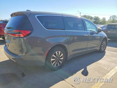 Trzecie zdjęcie samochodu z tyłu: 2022 CHRYSLER PACIFICA HYBRID TOURING L VIN:2C4RC1L72NR156048 - miniatura