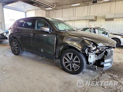 Czwarte zdjęcie samochodu z boku: 2017 MAZDA CX-5 GRAND TOURING VIN:JM3KFBDLXH0201253 - miniatura